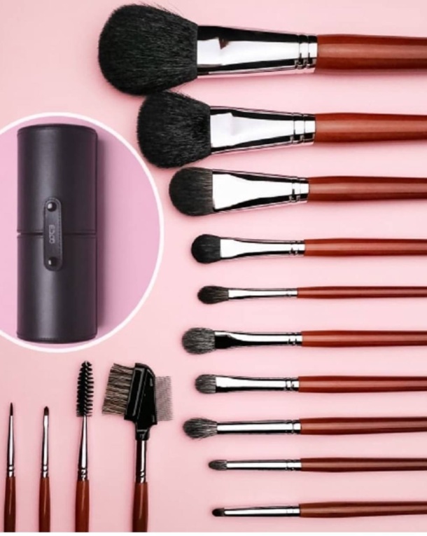 Protected: 2 Make up sets for 15pcs+ gift ( 2 brush tubes + 30pcs brushes) + delivery
